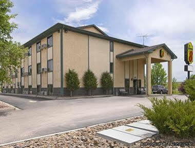 Super 8 By Wyndham Colorado Springs Peterson Space Force Cimarron Hills Kültér fotó